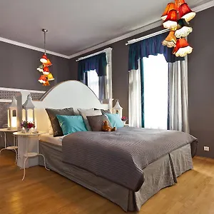 Royal Apartahotel